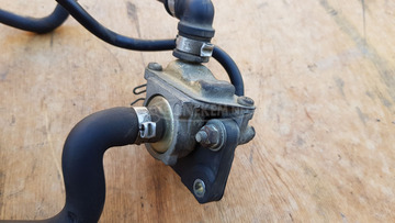 Aprilia Scarabeo 250 (piaggio) kartergáz visszavezető