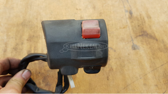 Aprilia Scarabeo 125 - 250 (piaggio) kormánykapcsoló jobbos - 2/8