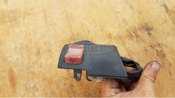 Aprilia Scarabeo 125 - 250 (piaggio) kormánykapcsoló jobbos - 7/8