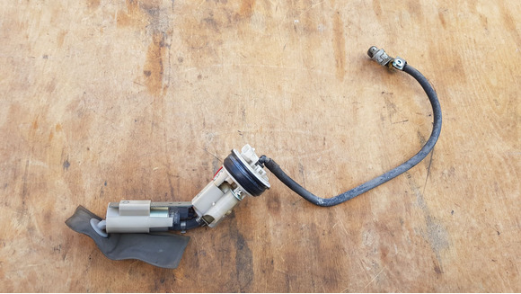 Piaggio Beverly Tourer 400 benzinpumpa