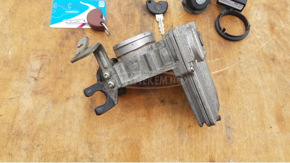 Piaggio Beverly Tourer 400 CDI gyújtáselektronika - 8/8