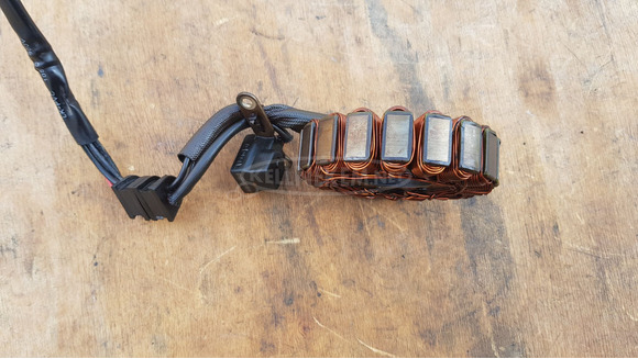 Piaggio Beverly Tourer 400 gyújtás állórész - 3/10