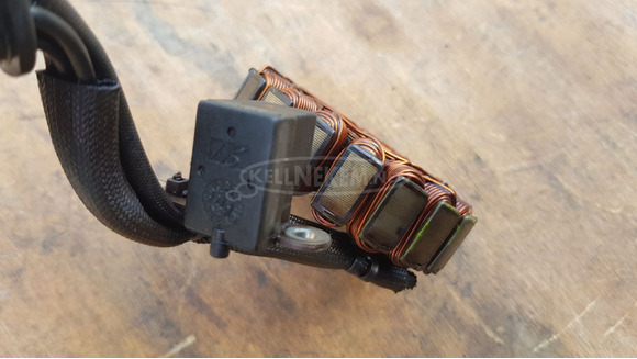 Piaggio Beverly Tourer 400 gyújtás állórész - 5/10