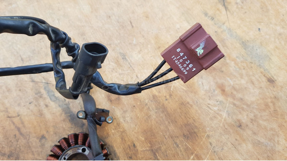 Piaggio Beverly Tourer 400 gyújtás állórész - 8/10