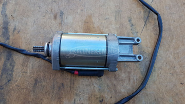 Piaggio Beverly Tourer 400 önindító