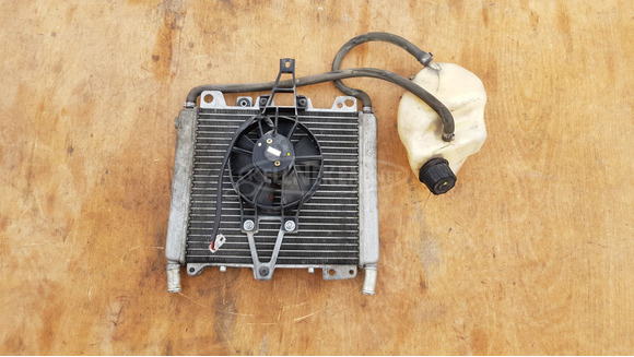 Piaggio Beverly Tourer 400 hűtő - 1/10