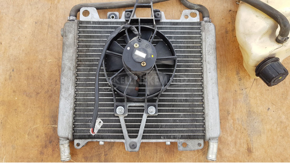 Piaggio Beverly Tourer 400 hűtő - 2/10