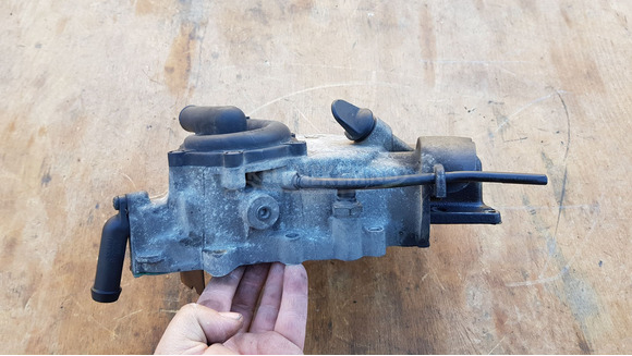 Piaggio Beverly Tourer 400 gyújtásfedél vízpumpával - 9/10