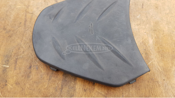 Piaggio Beverly Tourer 400 hátsó kapaszkodó burkolat - 3/6