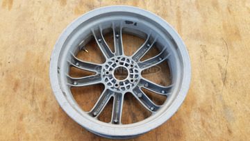 Piaggio Beverly Tourer 400 hátsó felni