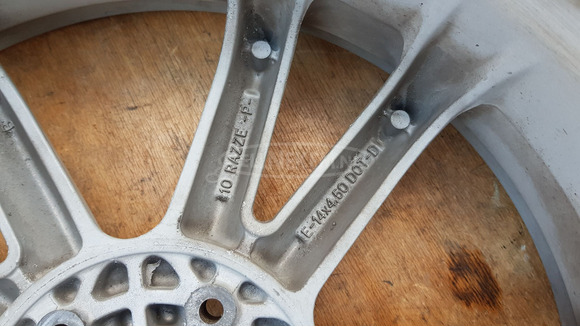 Piaggio Beverly Tourer 400 hátsó felni - 5/7