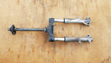 Piaggio Beverly Tourer 400 első villa