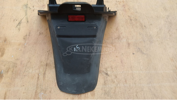 Suzuki Burgman UH 125 - 150 hátsó sárvédő - 4/8