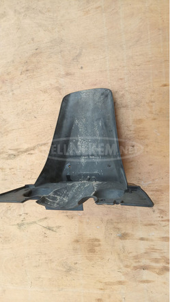 Suzuki Burgman UH 125 - 150 hátsó sárvédő - 6/8