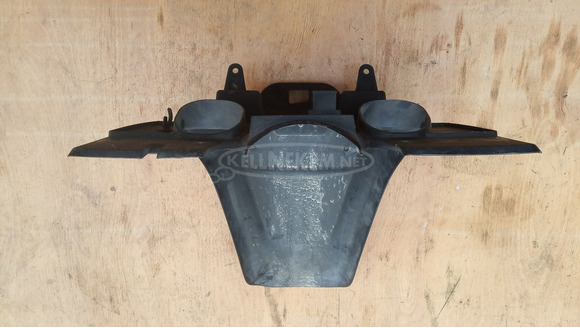 Suzuki Burgman UH 125 - 150 hátsó sárvédő - 8/8