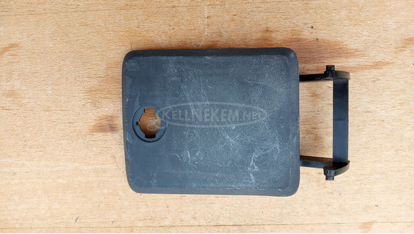 Suzuki Burgman UH 125 - 150 tank ajtó - 1/8