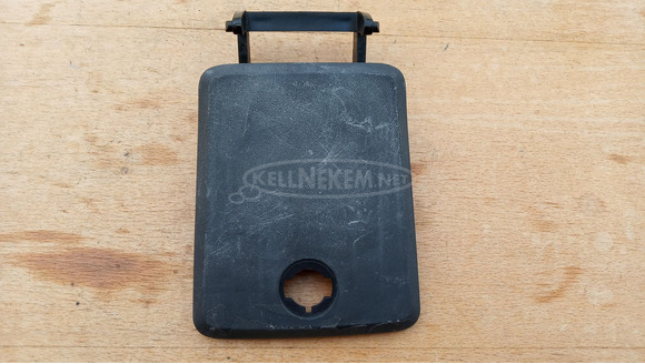 Suzuki Burgman UH 125 - 150 tank ajtó - 8/8