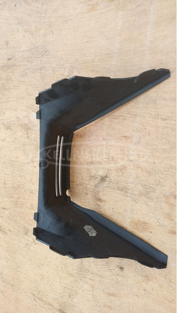 Suzuki Burgman UH 125 - 150 ülés alatti műanyag - 4/7