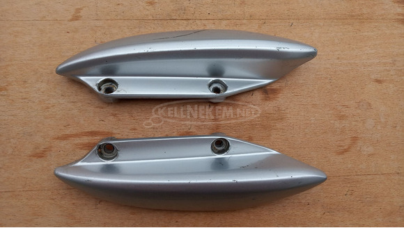 Suzuki Burgman UH 125 - 150 hátsó kapaszkodó ezüst - 1/8