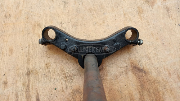 Suzuki Burgman UH 125 - 150 T szár kormányszár kormányoszlop - 7/10