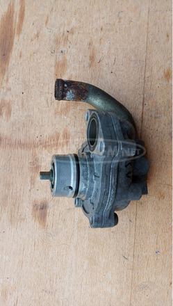 Suzuki Burgman UH 125 - 150 vízpumpa - 2/6
