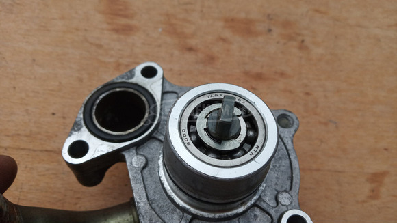 Suzuki Burgman UH 125 - 150 vízpumpa - 5/6