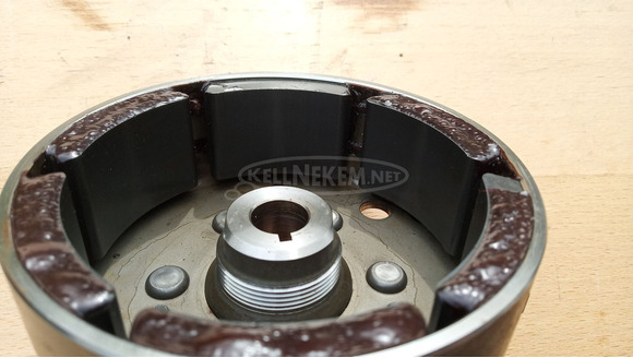 Suzuki Burgman UH 125 - 150 lendkerék - 7/7