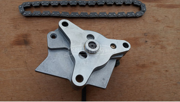 Suzuki Burgman UH 125 - 150 olajpumpa