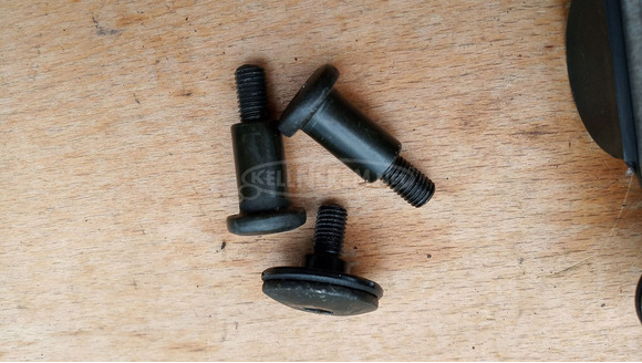 Suzuki Burgman UH 125 - 150 szelepfedél - 4/9