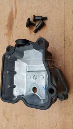 Suzuki Burgman UH 125 - 150 szelepfedél - 6/9