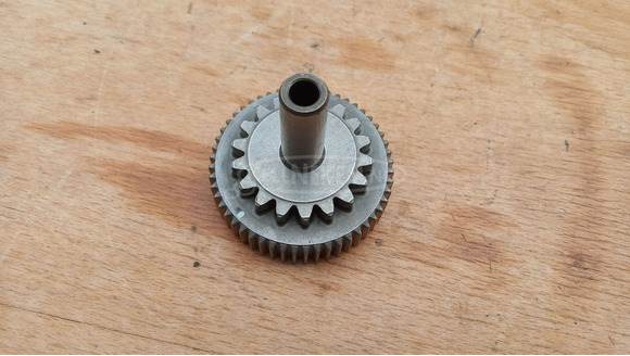 Suzuki Burgman UH 125 - 150 közlőkerék - 1/5