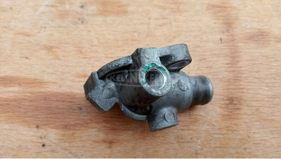 Suzuki Burgman UH 125 - 150 termosztát fedél - 4/6