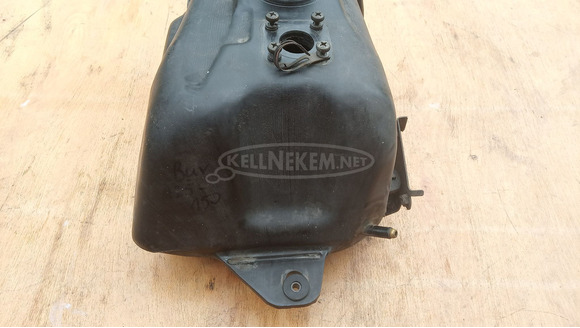 Suzuki Burgman UH 125 - 150 üzemanyag tank - 4/9