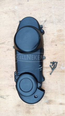 Suzuki Burgman UH 125 - 150 kuplung fedél - 1/10