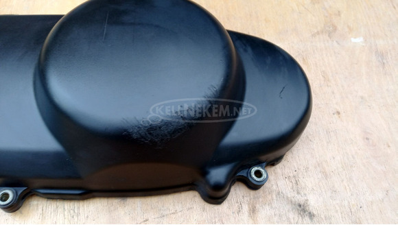Suzuki Burgman UH 125 - 150 kuplung fedél - 4/10