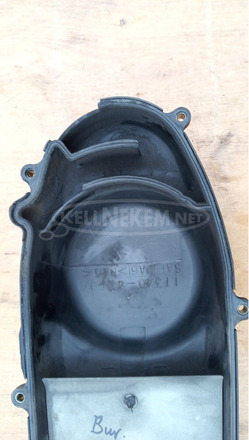 Suzuki Burgman UH 125 - 150 kuplung fedél - 8/10