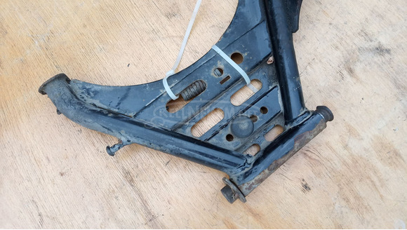 Suzuki Burgman UH 125 - 150 középtámasz - 6/10