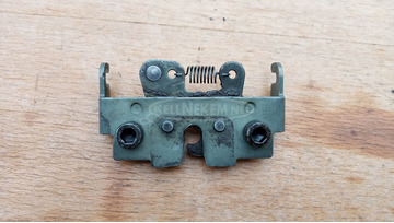 Suzuki Burgman UH 125 - 150 ülészár