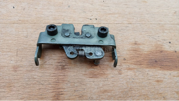 Suzuki Burgman UH 125 - 150 ülészár - 5/5