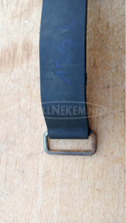 Suzuki Burgman UH 125 - 150 akkumulátor rögzítő gumi