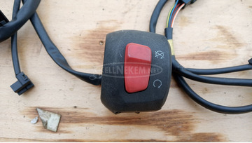 Suzuki Burgman UH 125 - 150 kormánykapcsoló jobbos