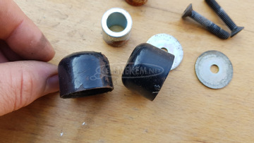 Suzuki Burgman UH 125 - 150 kormányvég kormánysúly