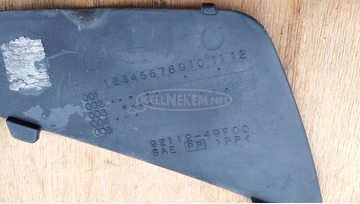 Suzuki Burgman UH 125 - 150 vízbetöltő fedél