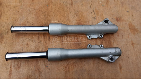 Piaggio Beverly 200 első villaszár - 4/9