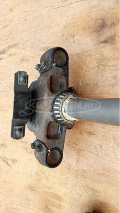 Piaggio Beverly 200 T szár kormányoszlop kormányszár