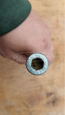 Piaggio Beverly 200 első keréktengely