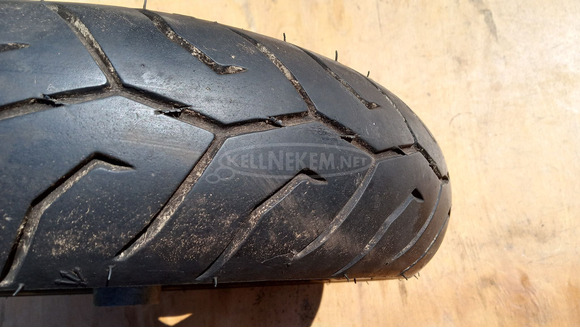 Yamaha Majesty DX 250 első kerék