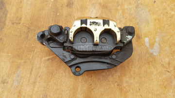 Yamaha Majesty DX 250 első féknyereg