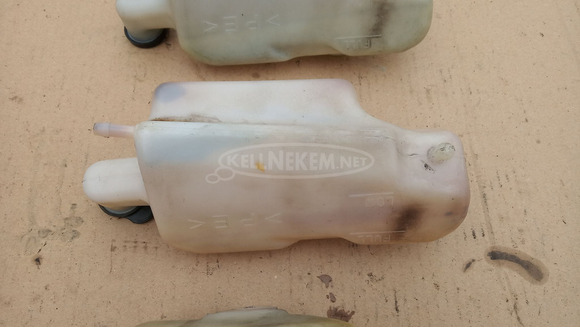 Yamaha Majesty DX 250 kiegyenlítő tartály - 6/7