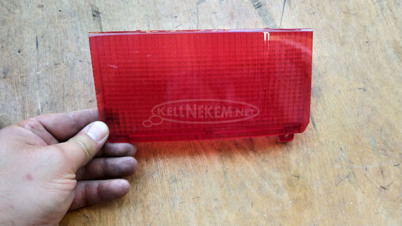 Yamaha Majesty DX 250 hátsó lámpa búra - 2/8